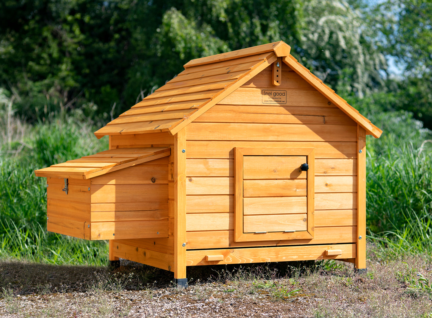 Large Chicken Coops, Wooden Chicken Coops and Runs