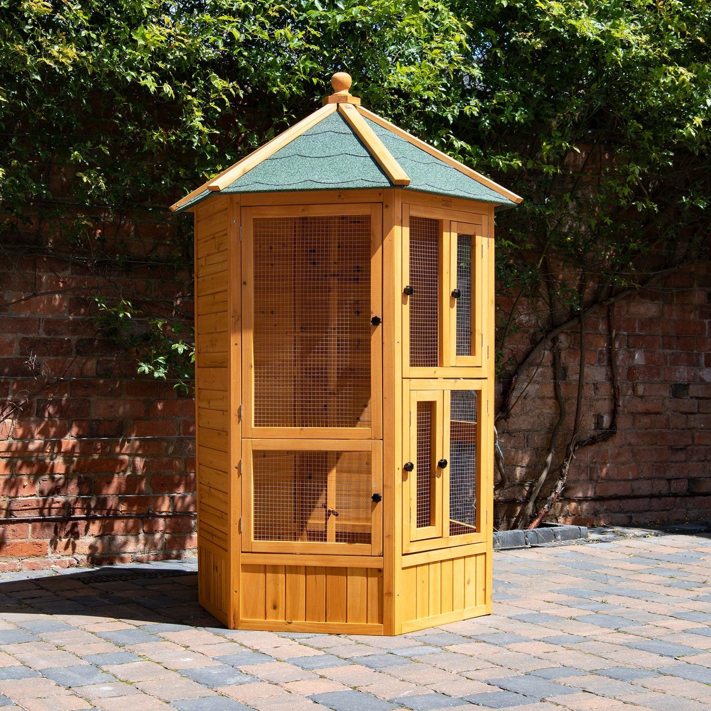 Hexagonal Bird Aviary - AV02