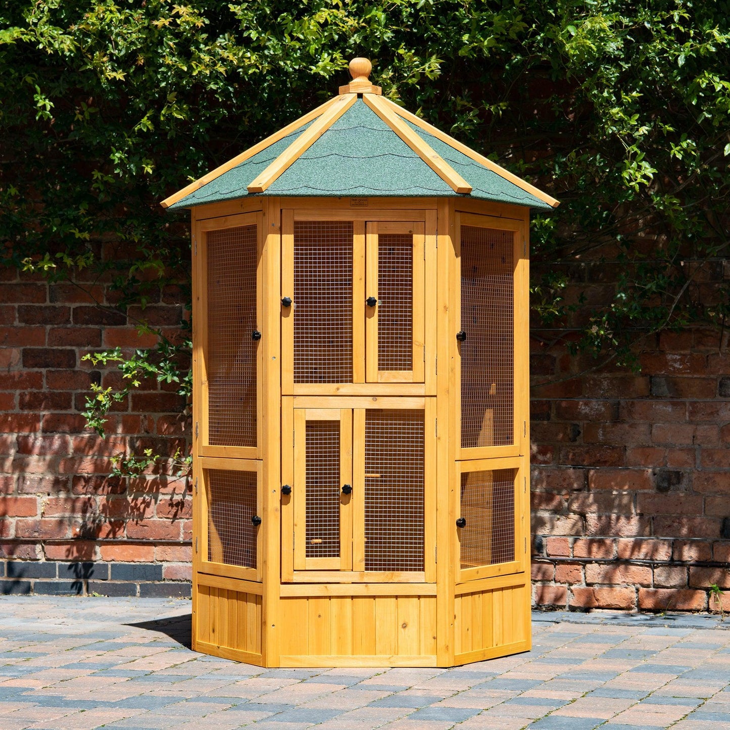 Hexagonal Bird Aviary - AV02